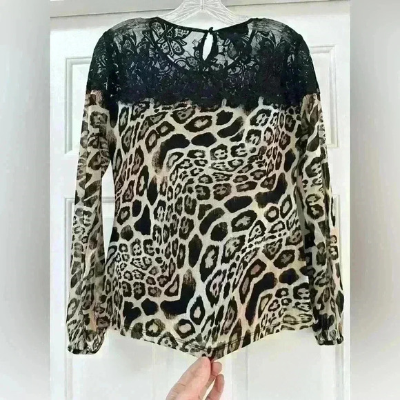 INC international Concepts Flowing  Leopard‎ Print Too With Lace Button Closer M - Picture 3 of 9